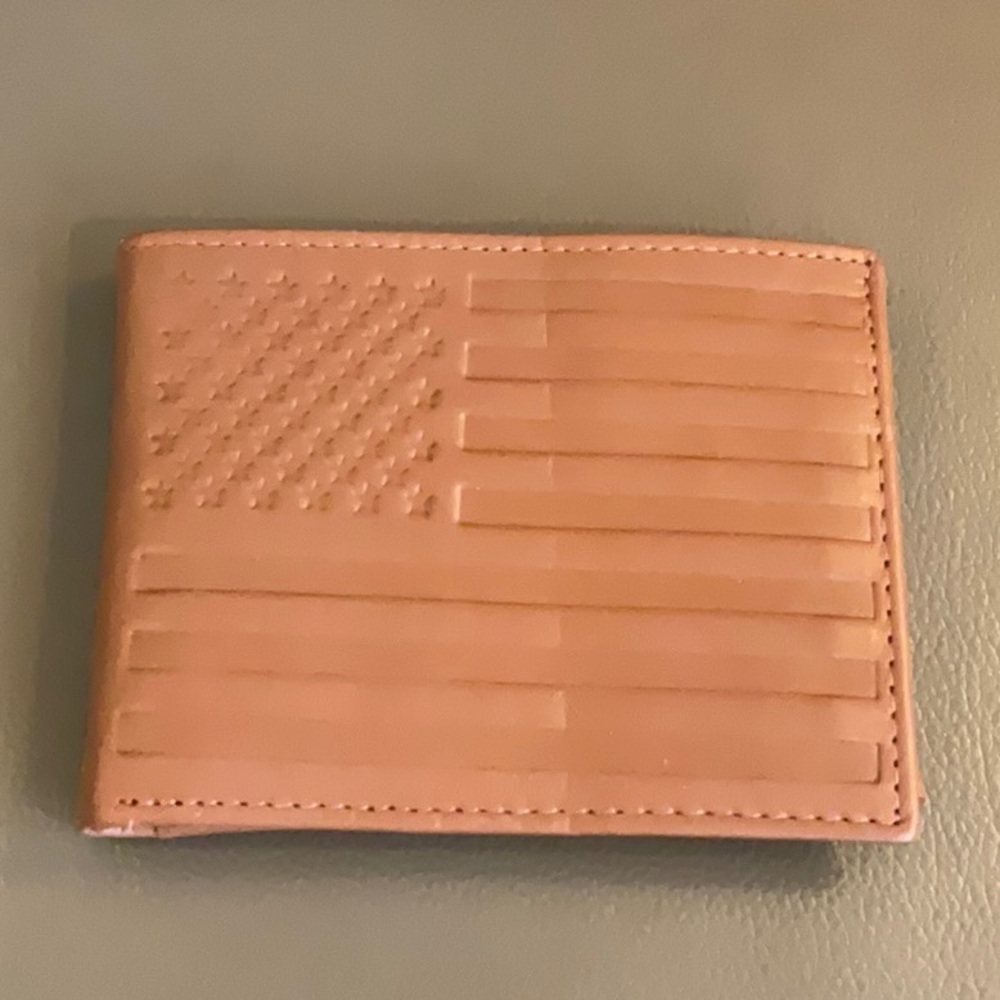 Buckle Flag Leather Wallet